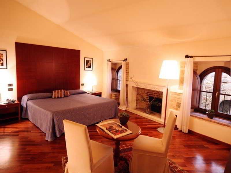 Relais La Corte Di Бетонна Екстер'єр фото