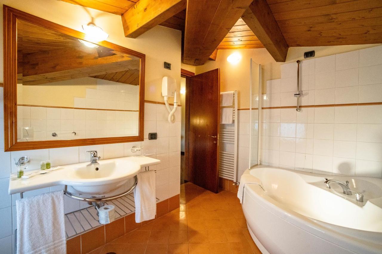 Relais La Corte Di Бетонна Екстер'єр фото
