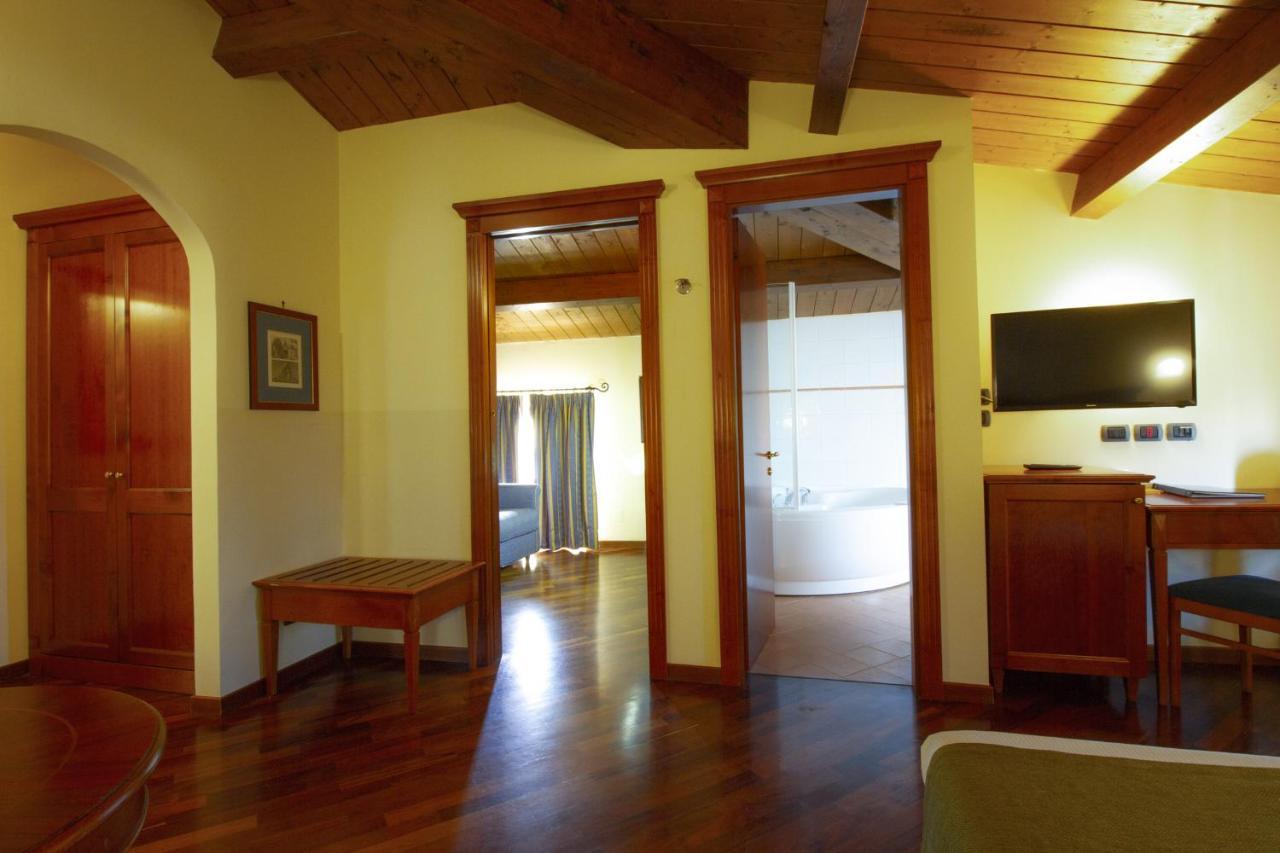 Relais La Corte Di Бетонна Екстер'єр фото